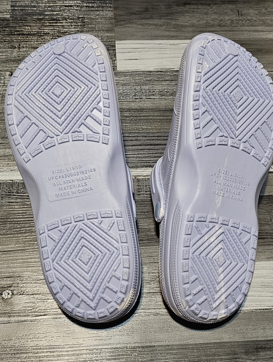 NWOT Clogs - Picture 6 of 8